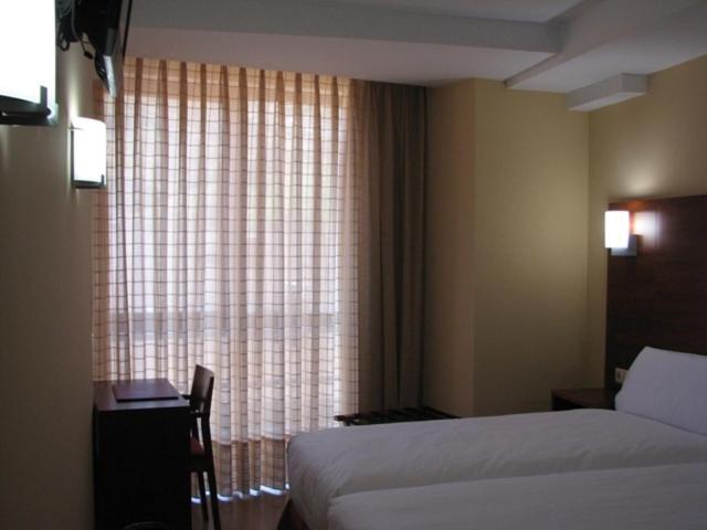 Hotel Ruta De La Plata De Asturias Pola de Lena Bilik gambar